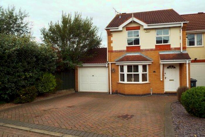 3 Bedroom Semi-Detached House To Rent In Denstone Close, Ashby-De-La-Zouch, LE65