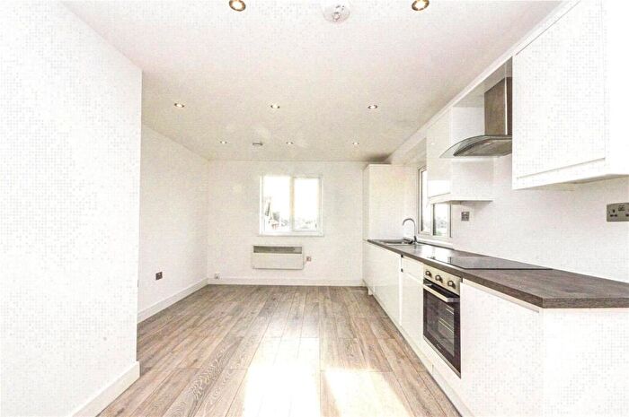 2 Bedroom Apartment To Rent In Coach Builders House, Stratton Road, Town Centre, Swindon, SN1