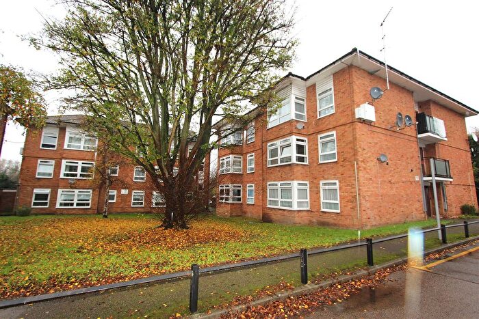 1 Bedroom Flat To Rent In Strode Close, Muswell Hill, N10