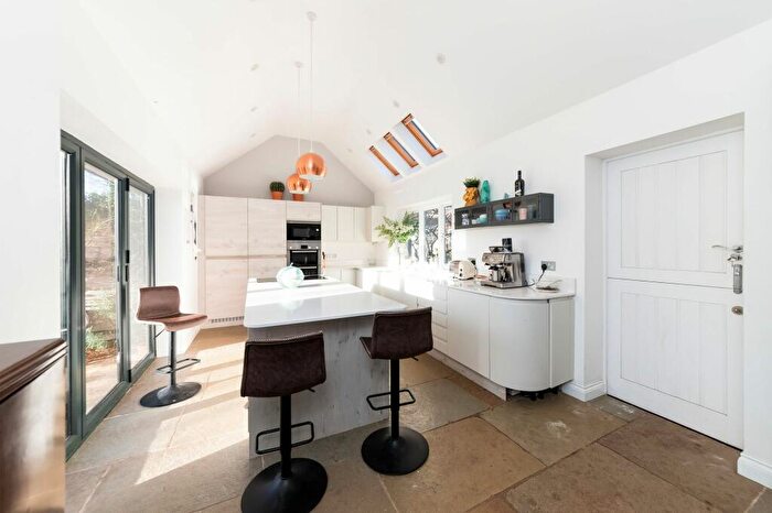 5 Bedroom Detached House For Sale In High Street, Drayton, OX14