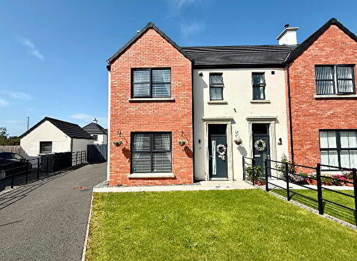 3 Bedroom Semi-Detached House For Sale In Stoney Manor, L'Derry, BT47