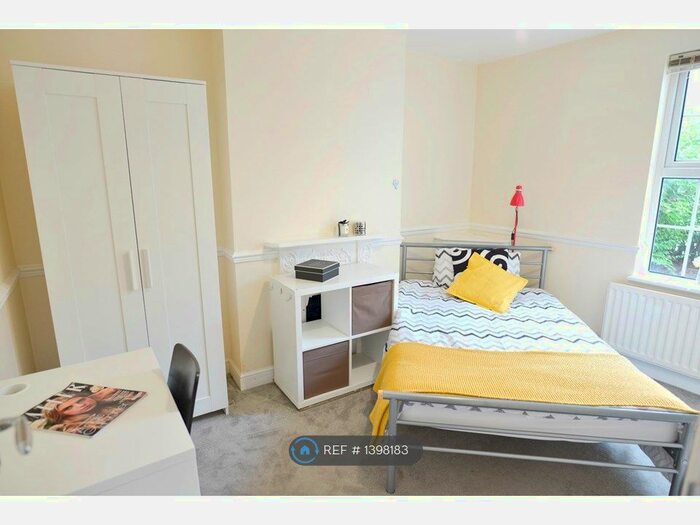 4 Bedroom Terraced House To Rent In Villier Street, Uxbridge, UB8