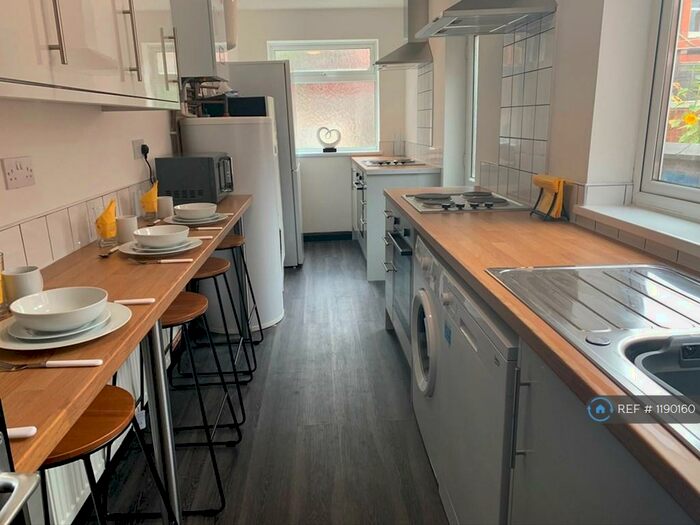 5 Bedroom Terraced House To Rent In Harley Street, Coventry, CV2