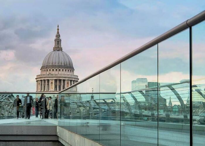 3 Bedroom Flat To Rent In Upper Ground, London, SE1