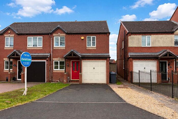 3 Bedroom Semi-Detached House For Sale In Two Oaks Avenue, Chase Terrace, WS7