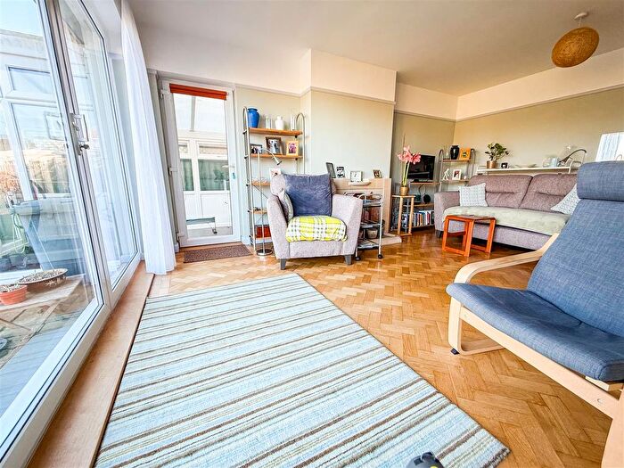 2 Bedroom Detached Bungalow For Sale In Bournemouth Road, Holland-On-Sea, Clacton-On-Sea, CO15