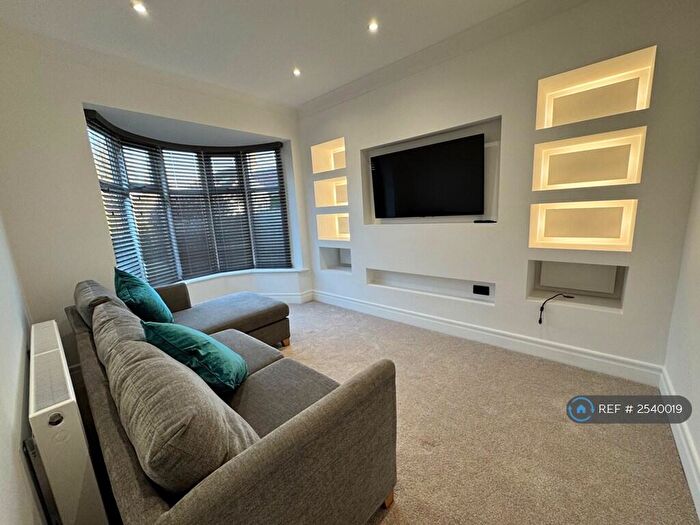 3 Bedroom Semi-Detached House To Rent In Woodville Crescent, Sunderland, SR4