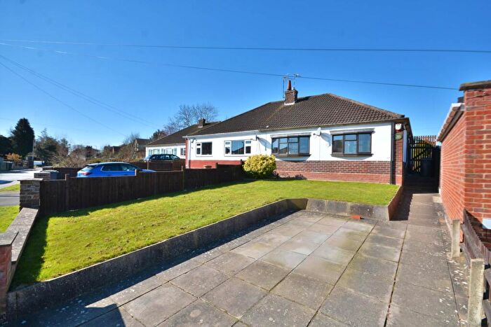 2 Bedroom Semi-Detached Bungalow For Sale In School Street, Long Lawford, CV23