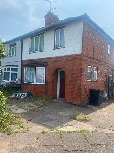3 Bedroom Semi Detached House For Sale In Evington Valley Road, Leicester, LE5