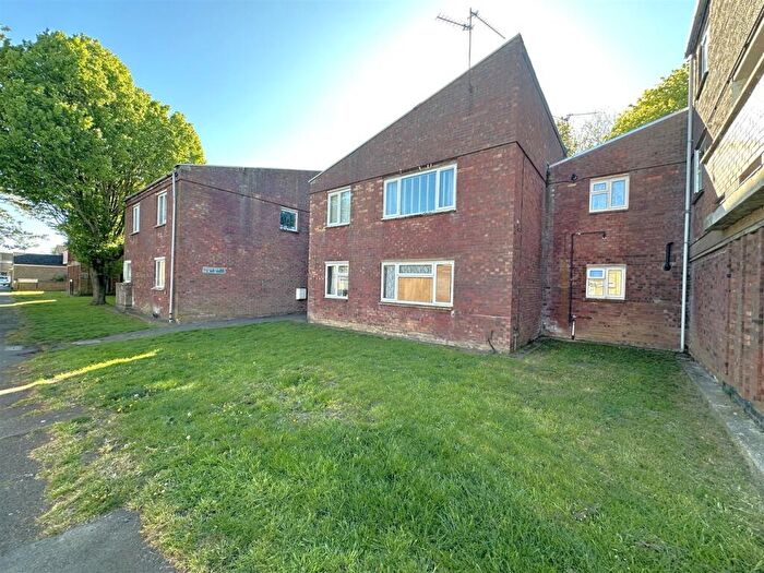 3 Bedroom Flat For Sale In Orkney Walk, Corby, NN17