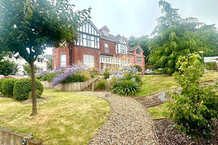 2 Bedroom Flat For Sale In Totnes Road, Paignton, Devon, TQ4