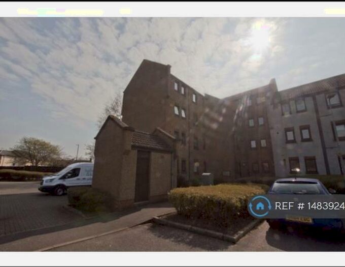 2 Bedroom Flat To Rent In Tulligarth Park, Alloa, FK10
