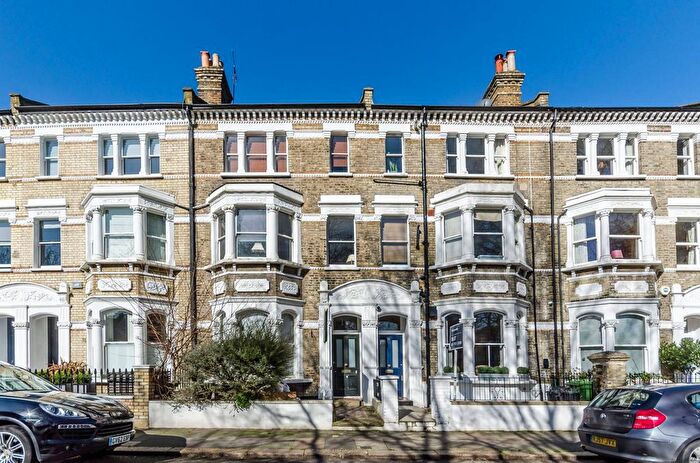 Studio To Rent In Crondace Road, Parsons Green, London, SW6