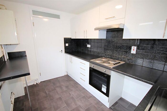 1 Bedroom Flat To Rent In Links Way, Luton, LU2