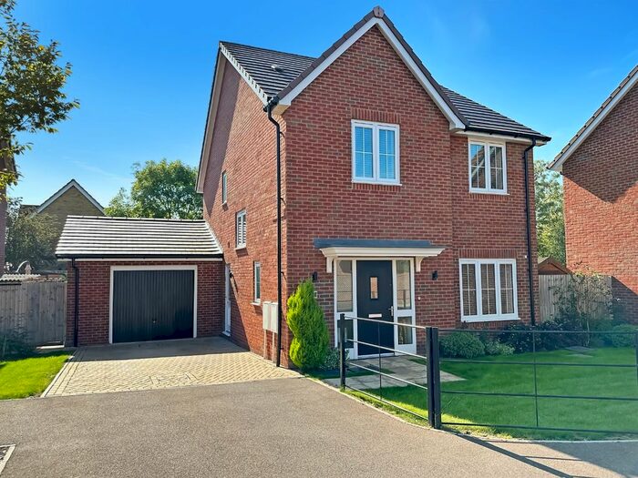 4 Bedroom Detached House For Sale In Woodfield Road, Highfields Caldecote, Cambridge, CB23