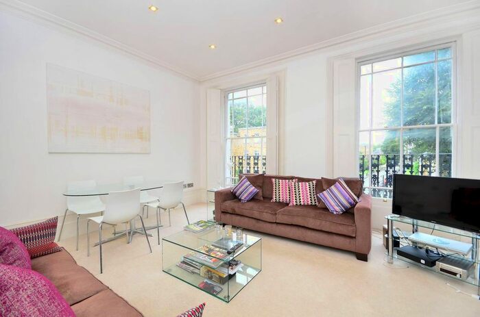2 Bedroom Flat To Rent In Compton Road, Canonbury, London, N1