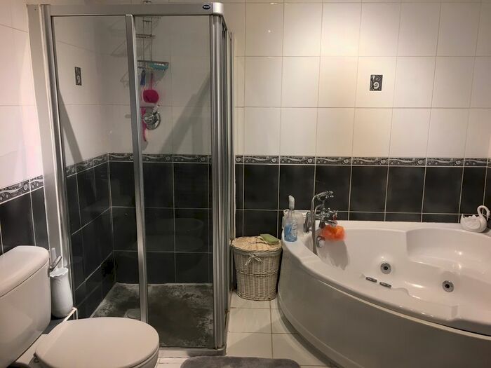 4 Bedroom Detached House To Rent In Broadgate Road, London, E16