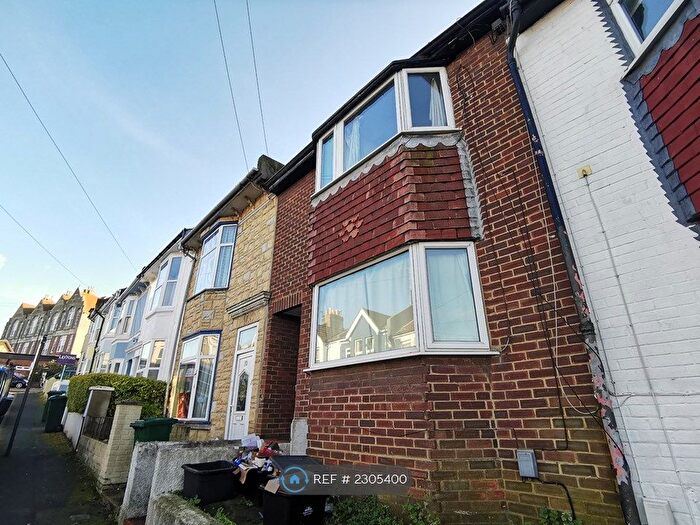 6 Bedroom Terraced House To Rent In Agnes Street, Brighton, BN2