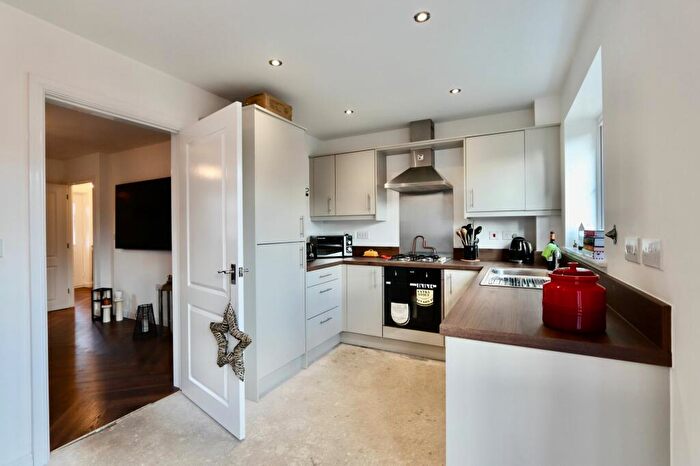 3 Bedroom Semi-Detached House For Sale In Woodfieldside Road, Gellihaf, NP12