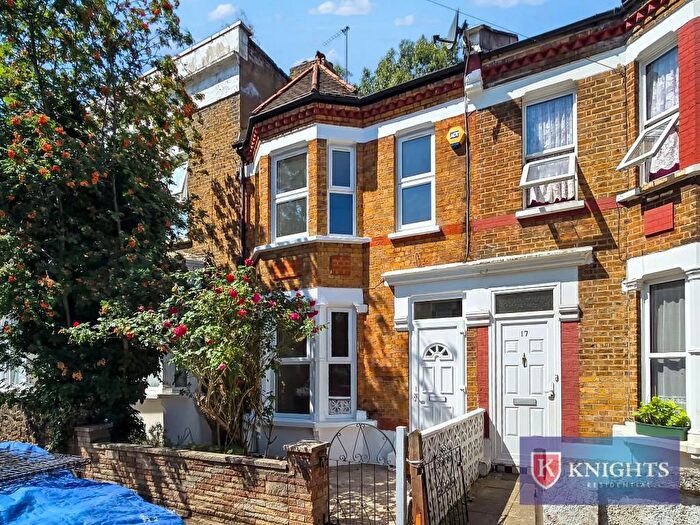 3 Bedroom Terraced House For Sale In Birkbeck Road, Bruce Grove, London, N17