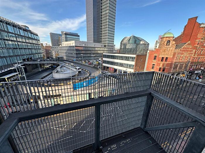 2 Bedroom Flat For Sale In Icon, Shudehill, Manchester, M4