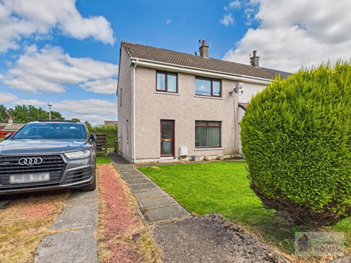 3 Bedroom End Of Terrace House For Sale In Chalmers Drive, The Murray, East Kilbride, G75