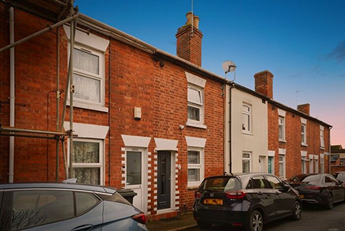 2 Bedroom Terraced House For Sale In Daventry Terrace, Gloucester, Gloucestershire, GL1
