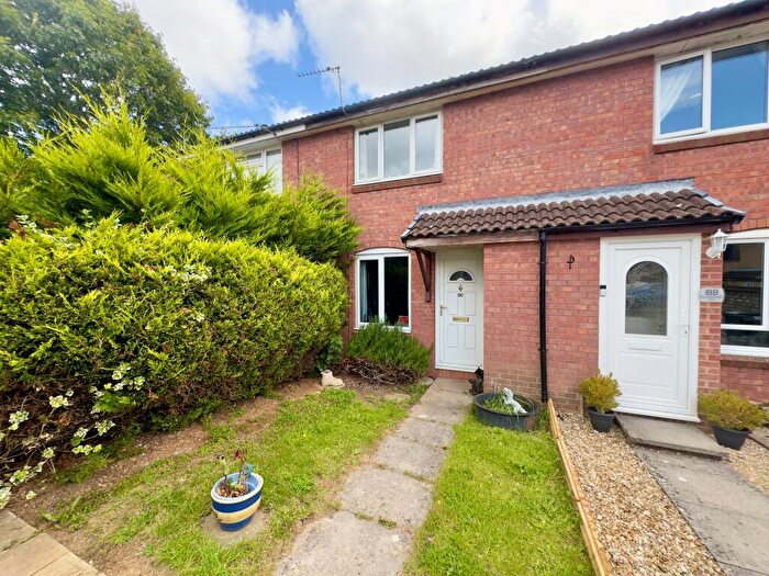 2 Bedroom Terraced House To Rent In Yeovil, BA21