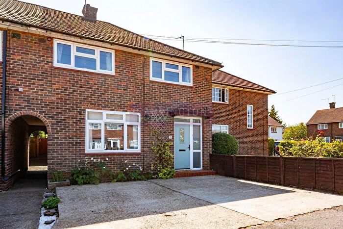 3 Bedroom Terraced House For Sale In Knebworth Path, Borehamwood, WD6