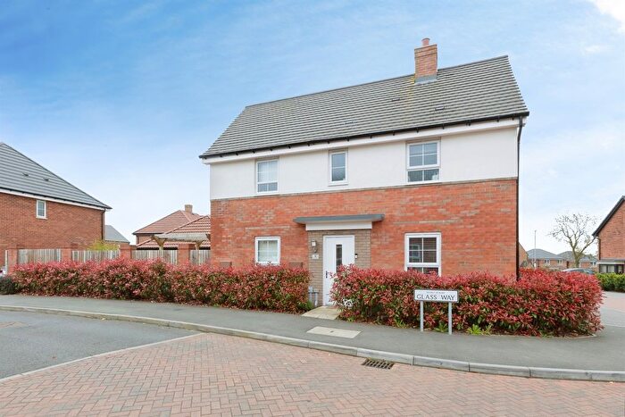 3 Bedroom Detached House For Sale In Glass Way, Lubbesthorpe, Leicester, LE19