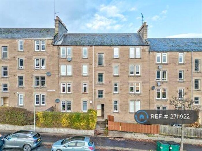 2 Bedroom Flat To Rent In Scott Street, Dundee, DD2