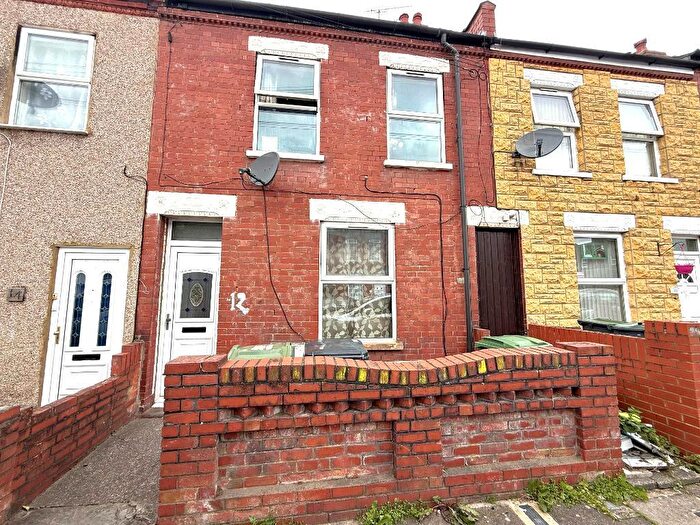 3 Bedroom Terraced House For Sale In Newcombe Road, Dallow, Luton, Bedfordshire, LU4