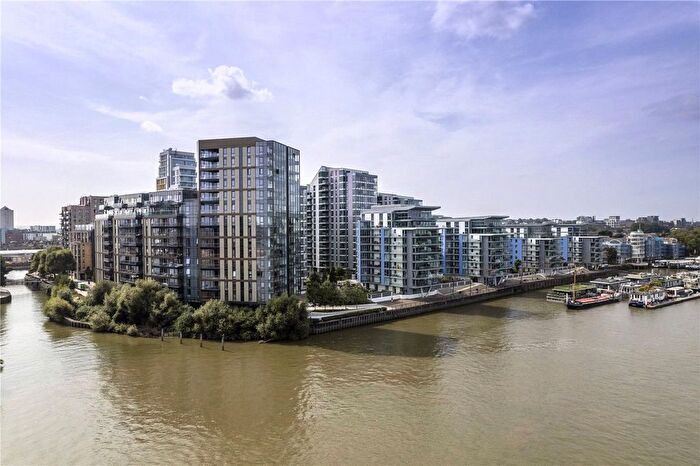 2 Bedroom Flat For Sale In Riverside Quarter, Wandsworth, London, SW18