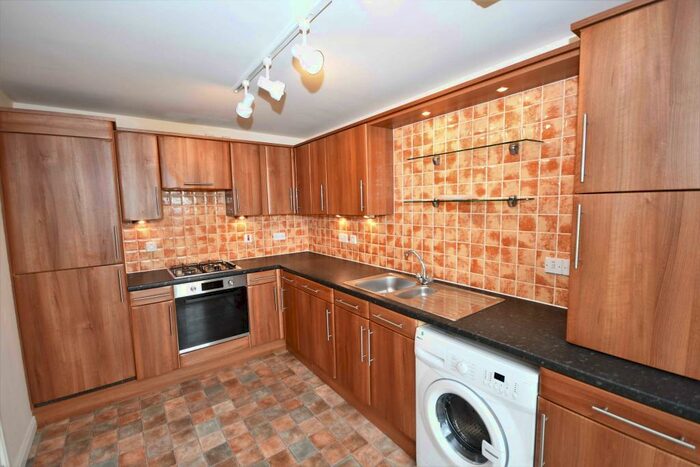 2 Bedroom Flat To Rent In Wester Inshes Court, Inverness, IV2