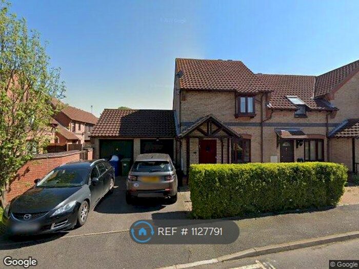 3 Bedroom End Of Terrace House To Rent In Bruces Wharf Road, Grays, RM17