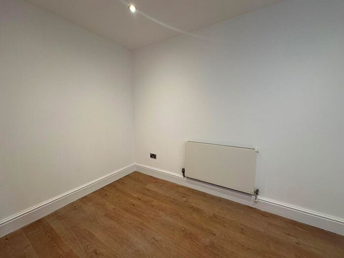1 Bedroom Flat To Rent In Westbury Road, Dover, CT17