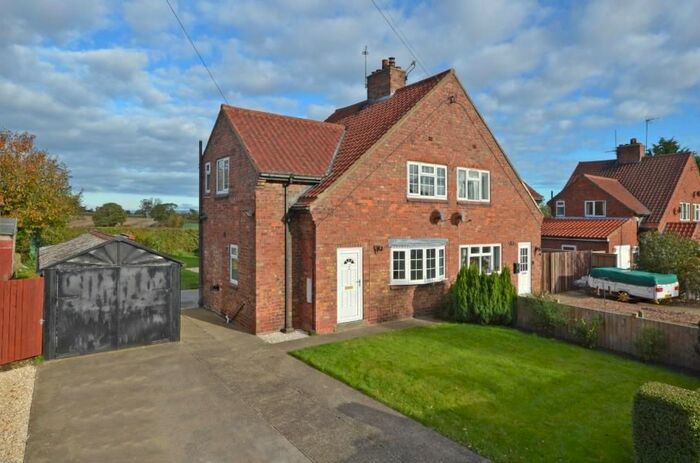 3 Bedroom Semi-Detached House To Rent In Rudgate Grove, Whixley, York YO26