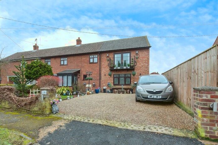 4 Bedroom Semi-Detached House For Sale In Silver Street, Old Newton, Stowmarket, IP14