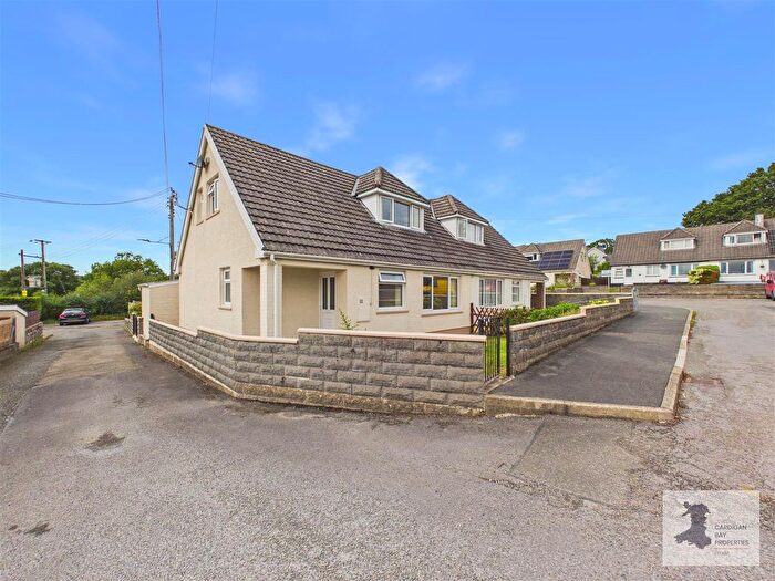 3 Bedroom Semi-Detached House For Sale In Preseli View, Llechryd, Cardigan, SA43