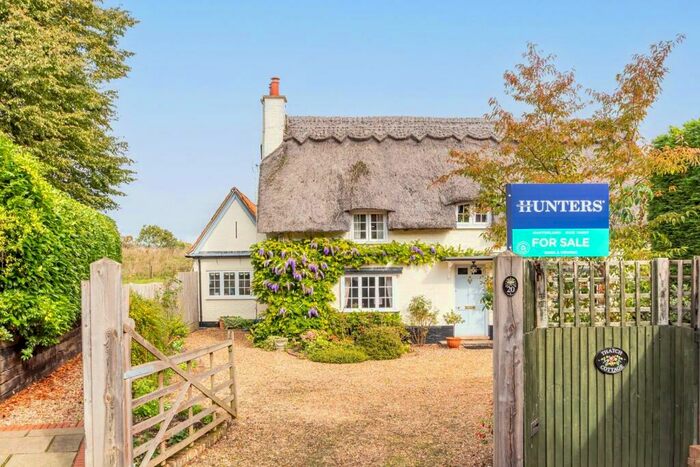 2 Bedroom Detached House For Sale In Chapel Hill, Soulbury, Leighton Buzzard, LU7