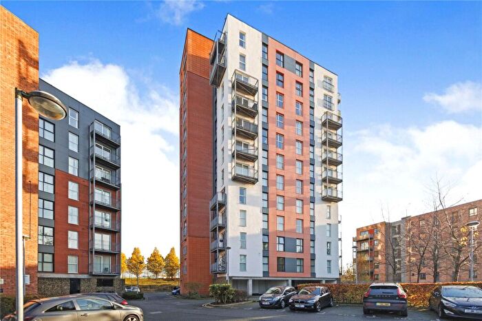 1 Bedroom Flat For Sale In Stillwater Drive, Manchester, Greater Manchester, M11