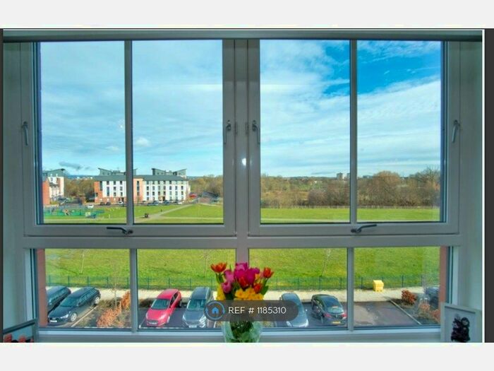 2 Bedroom Flat To Rent In Glasgow, Glasgow, G5