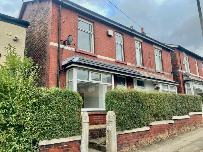 3 Bedroom Terraced House To Rent In Stand Lane, Radcliffe, Manchester, M26