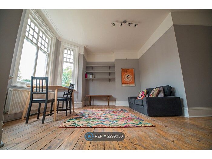 2 Bedroom Flat To Rent In Anson Road, London, N7
