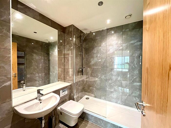 2 Bedroom Apartment To Rent In Windmill Street, Birmingham, B1