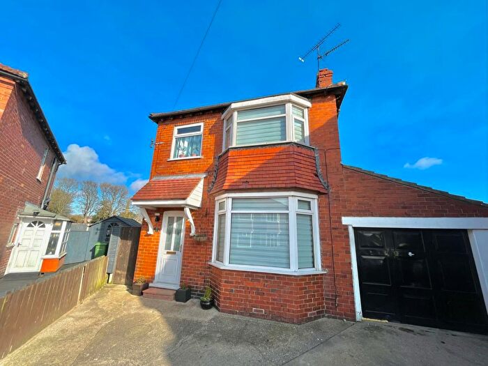 3 Bedroom Detached House For Sale In Bed Detached House, St. Anthony Road, Bridlington, YO16