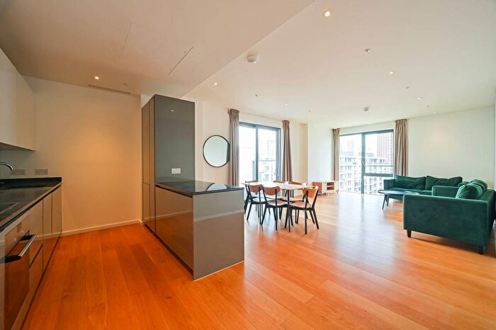 3 Bedroom Flat To Rent In East Village, Stratford, London, E20