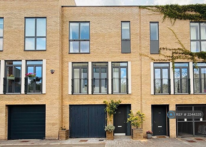 3 Bedroom Terraced House To Rent In Plantation Avenue, Cambridge, CB2