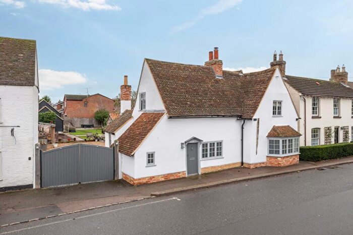 4 Bedroom Detached House For Sale In High Street, Great Barford, MK44