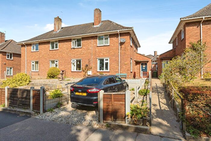 2 Bedroom Flat For Sale In North Park Avenue, Norwich, NR4